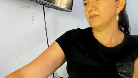 angel online show from April 8, 2026, 7:25 pm