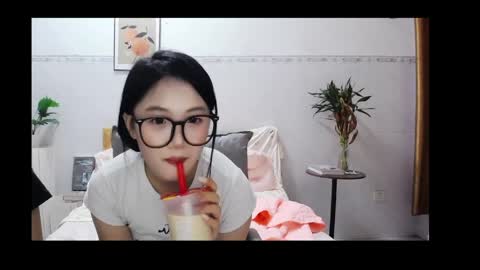 Snapshot of angelbowman chatting on May 31, 2026, 5:09 pm angelbowman online show from May 31, 2026, 5:09 pm