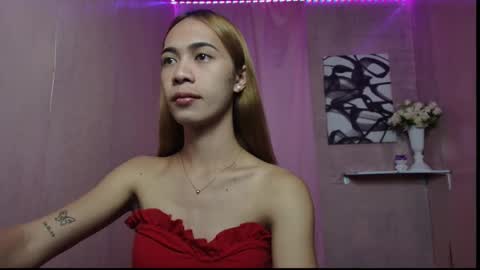 Snapshot of angelbrooke_ chatting on October 17, 2025, 8:11 pm Angel online show from October 17, 2025, 8:11 pm