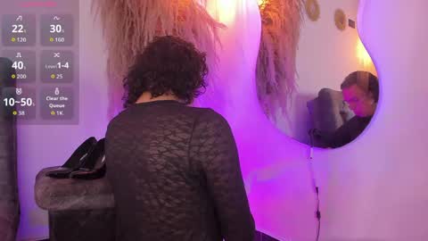 Angel  online show from April 19, 2026, 1:10 pm