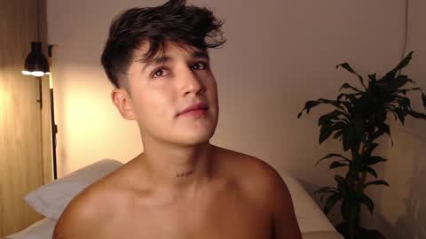 Angel online show from January 19, 2025, 1:53 am