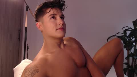 Angel online show from January 27, 2025, 7:35 pm