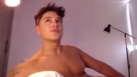 Angel online show from October 6, 2025, 8:17 pm