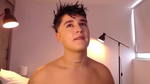 Angel online show from December 21, 2025, 6:59 pm