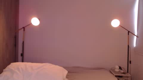 Snapshot of angelcossio chatting on March 18, 2026, 7:39 pm Angel online show from March 18, 2026, 7:39 pm