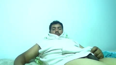 Snapshot of angeldavid90 chatting on March 6, 2026, 10:34 am angeldavid90 online show from March 6, 2026, 10:34 am