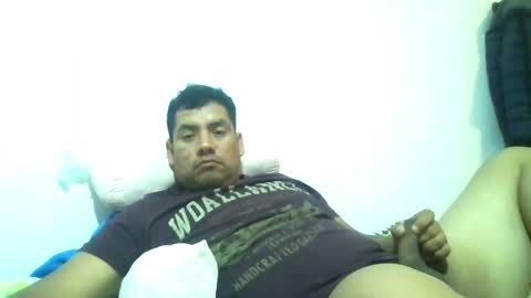 Snapshot of angeldavid90 chatting on April 6, 2026, 4:46 am angeldavid90 online show from April 6, 2026, 4:46 am