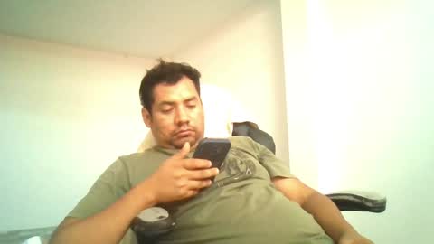 Snapshot of angeldavid90 chatting on April 22, 2026, 3:57 pm angeldavid90 online show from April 22, 2026, 3:57 pm