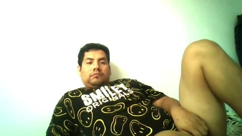 Snapshot of angeldavid90 chatting on May 2, 2026, 1:05 pm angeldavid90 online show from May 2, 2026, 1:05 pm