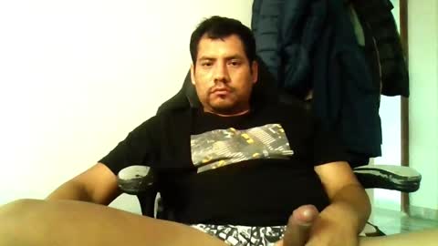 Snapshot of angeldavid90 chatting on May 8, 2026, 4:56 pm angeldavid90 online show from May 8, 2026, 4:56 pm