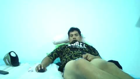 Snapshot of angeldavid90 chatting on May 12, 2026, 4:31 am angeldavid90 online show from May 12, 2026, 4:31 am