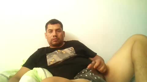 Snapshot of angeldavid90 chatting on May 30, 2026, 4:37 pm angeldavid90 online show from May 30, 2026, 4:37 pm