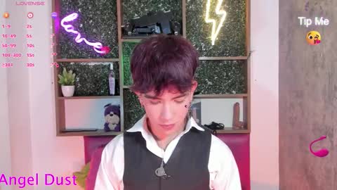 Snapshot of angeldustt_19 chatting on January 6, 2026, 3:10 am Angel dust online show from January 6, 2026, 3:10 am