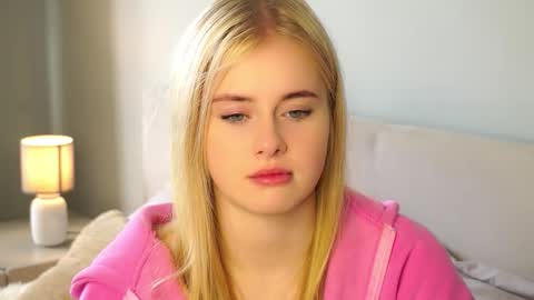 Solaris online show from October 19, 2025, 10:27 am