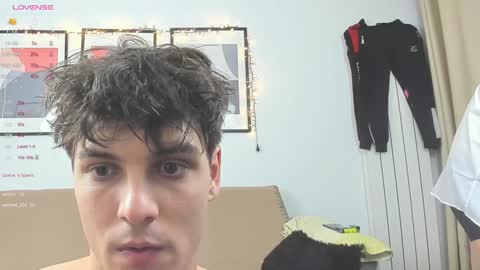 Frankie  online show from February 7, 2025, 8:53 pm