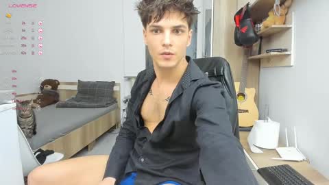 Frankie  online show from February 16, 2025, 3:16 pm