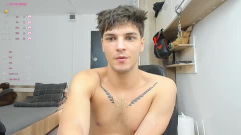 Frankie  online show from February 17, 2025, 9:19 pm