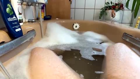 Snapshot of angeli1234o chatting on December 24, 2024, 12:55 pm angeli1234o online show from December 24, 2024, 12:55 pm