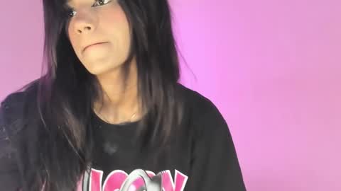 Carolina online show from February 17, 2025, 12:32 am