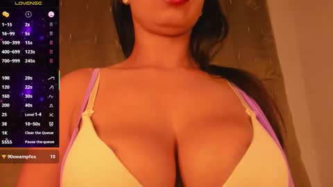 angelica_hot19 online show from December 18, 2025, 2:06 am