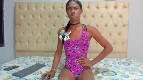 Snapshot of angelica_sexy1 chatting on February 5, 2025, 10:22 pm angelica_sexy1 online show from February 5, 2025, 10:22 pm