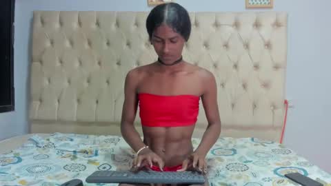 Snapshot of angelica_sexy1 chatting on February 12, 2025, 11:51 pm angelica_sexy1 online show from February 12, 2025, 11:51 pm