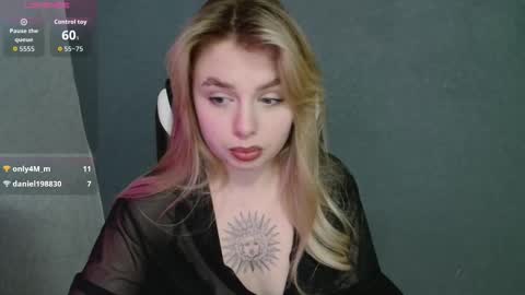 Snapshot of angelicablanch chatting on October 21, 2025, 8:53 pm angelicablanch online show from October 21, 2025, 8:53 pm