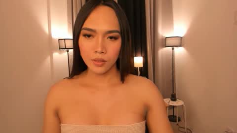 SweetAngelica online show from April 6, 2026, 9:21 am