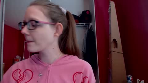 AngelicAngel online show from February 7, 2025, 6:02 pm