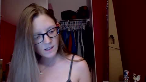 AngelicAngel online show from February 25, 2025, 3:09 am