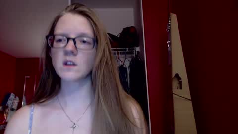 AngelicAngel online show from September 14, 2025, 5:39 am