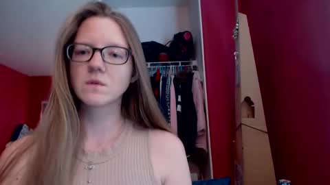 AngelicAngel online show from October 30, 2025, 5:13 pm