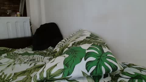 Snapshot of angelicbabexxx chatting on January 23, 2025, 12:14 am Angela online show from January 23, 2025, 12:14 am