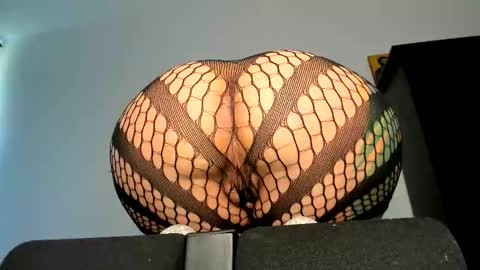 Angelina online show from October 30, 2025, 7:32 am