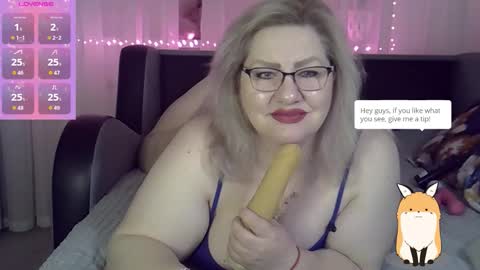 Snapshot of angelinaglam chatting on February 10, 2026, 2:54 pm AngelinaGlam online show from February 10, 2026, 2:54 pm