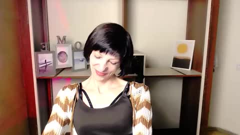 Angelina online show from September 30, 2025, 6:51 am