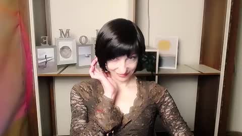 Angelina online show from January 10, 2026, 1:13 pm