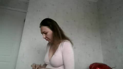 angelinalove28 online show from February 6, 2026, 7:23 am