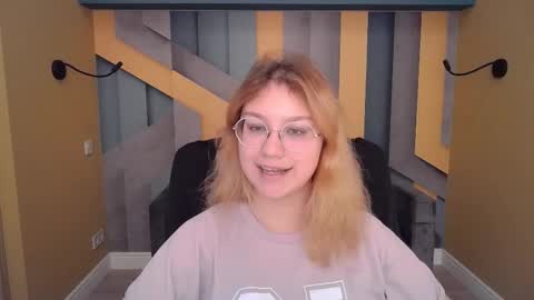 AngelinaLow online show from March 5, 2026, 12:34 pm