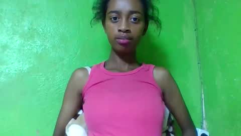 Snapshot of angeline221173 chatting on April 29, 2026, 3:27 pm angeline221173 online show from April 29, 2026, 3:27 pm