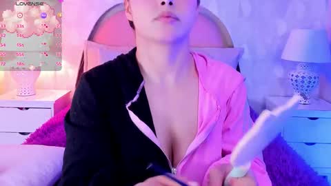 angeline online show from March 9, 2026, 12:09 pm