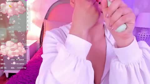 Snapshot of angeline__cute chatting on June 22, 2026, 12:24 pm angeline online show from June 22, 2026, 12:24 pm