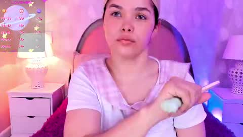 Snapshot of angeline__cute chatting on July 3, 2026, 12:22 pm angeline online show from July 3, 2026, 12:22 pm