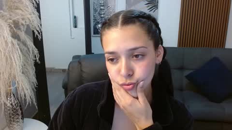angeline_davies online show from February 24, 2025, 11:19 pm