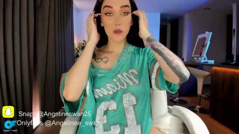 Snapshot of angeline_swan chatting on May 30, 2026, 6:27 pm Megan online show from May 30, 2026, 6:27 pm