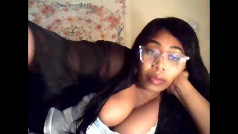 angeliquebelcaliz online show from November 21, 2025, 10:08 pm