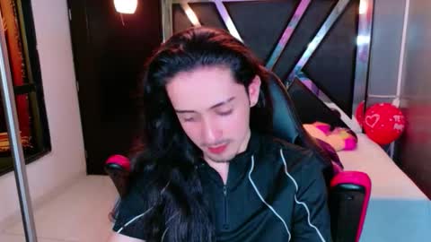 Snapshot of angelis_savage chatting on February 17, 2026, 7:42 pm angelis savage online show from February 17, 2026, 7:42 pm