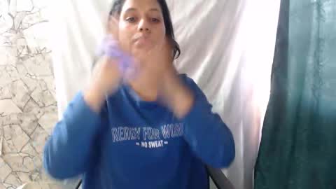 angela online show from October 22, 2025, 9:03 pm