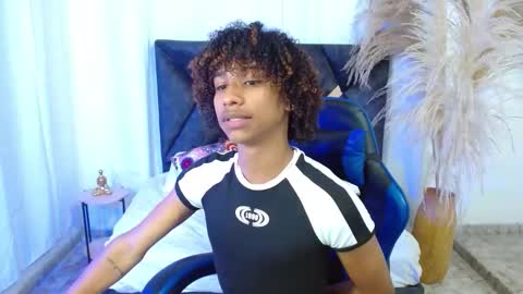 Angel online show from January 31, 2026, 9:02 pm