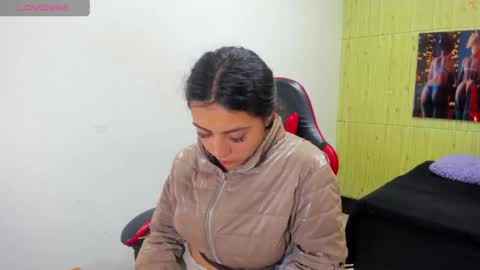 Angell cooper8 online show from April 12, 2026, 12:10 pm